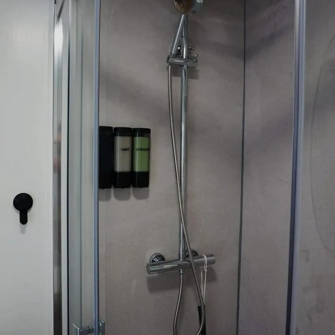 شقة Casa A 150 Metros De La Playa Con Patio En El Palo مالقة